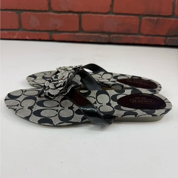 Coach Samira Flip Flop Women’s Sandals Black Gray Size 9B - Picture 2 of 6